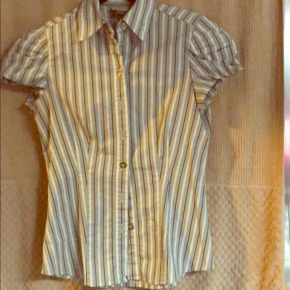 Woman’s blouse